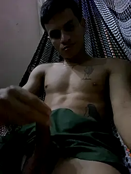 Snapshot of Alexander19Che chatting on September 2025 02:01:02 AM Alexander19Che online show from September 2025 02:01:02 AM