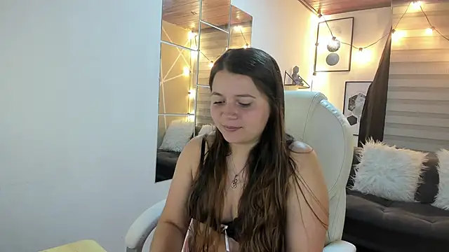 sophiee09  online show from October 2025 01:11:02 PM