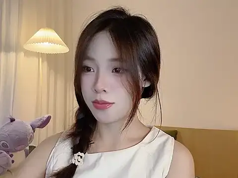 Meng 777 online show from September 2025 10:17:01 AM