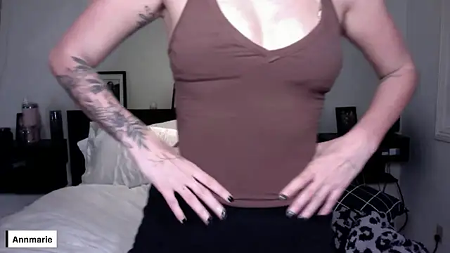 Snapshot of annmarieferrara chatting on February 2026 03:45:02 AM annmarieferrara online show from February 2026 03:45:02 AM