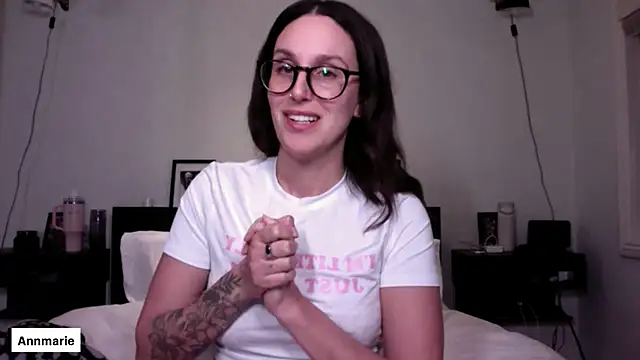 Snapshot of annmarieferrara chatting on February 2026 03:35:02 AM annmarieferrara online show from February 2026 03:35:02 AM