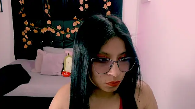 Annis a online show from September 2025 10:04:01 PM