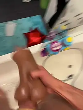 Snapshot of Marcelloxxx88 chatting on April 2026 07:58:02 PM Marcelloxxx88 online show from April 2026 07:58:02 PM