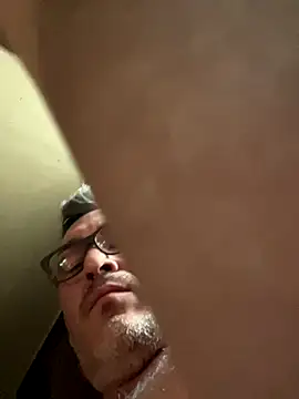 Snapshot of countryboi2002 chatting on September 2025 12:11:01 AM countryboi2002 online show from September 2025 12:11:01 AM