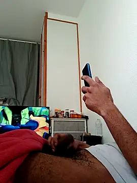 Mikaaa97 online show from November 2025 12:49:01 PM