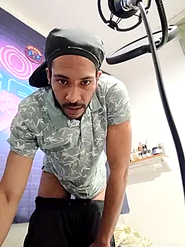 Mikaaa97 online show from March 2026 12:05:01 AM