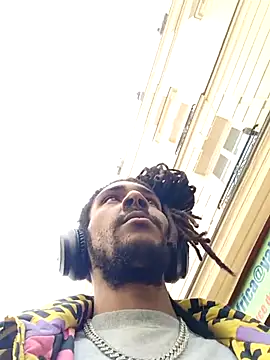 Mikaaa97 online show from April 2026 11:55:02 AM