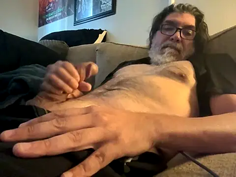 nothingbutagoontime68 online show from September 2025 08:43:01 PM