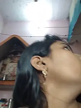 Jasmine Januja online show from June 2026 01:55:02 AM