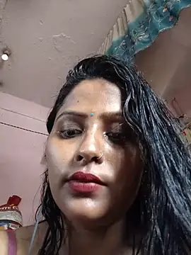 Jasmine Januja online show from June 2026 03:41:02 AM