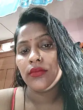 Jasmine Januja online show from June 2026 12:59:01 AM