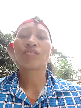 donna-bae online show from December 2025 02:31:02 AM