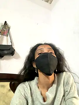 sweetreddy-02 online show from November 2025 05:40:02 AM