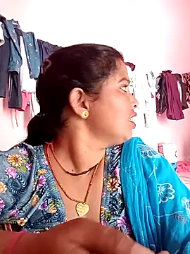 Hott locky online show from October 2025 05:49:01 AM