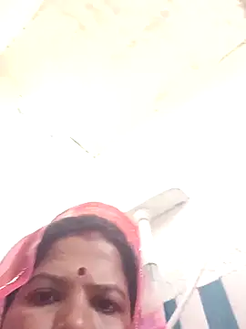 Hott locky online show from November 2025 02:10:01 AM