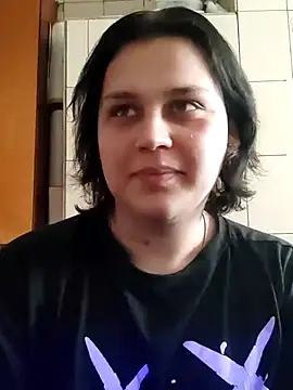 Snapshot of MargoShein chatting on April 2026 10:33:01 AM MargoShein online show from April 2026 10:33:01 AM