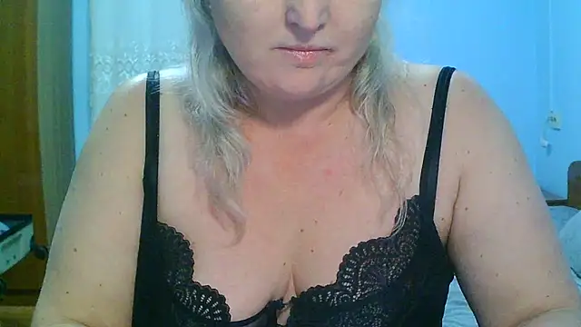 Snapshot of Blue-sky69 chatting on October 2025 03:46:02 PM Blue-sky69 online show from October 2025 03:46:02 PM