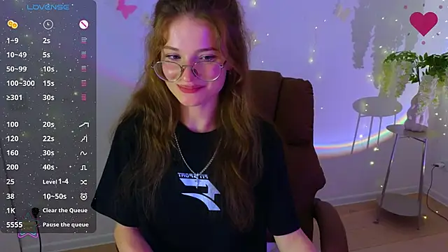 Snapshot of Katyaa_Lover chatting on July 2026 09:33:02 PM Katyaa Lover online show from July 2026 09:33:02 PM