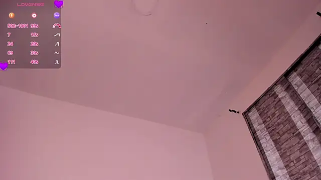 Snapshot of mely_rosse_ chatting on September 2025 12:21:02 PM mely rosse  online show from September 2025 12:21:02 PM