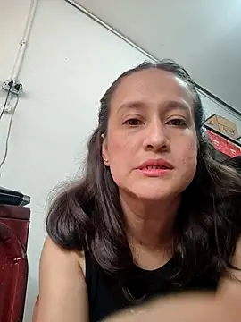 Snapshot of valery506 chatting on April 2026 04:54:01 PM valery506 online show from April 2026 04:54:01 PM