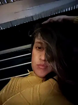 Snapshot of valery506 chatting on April 2026 12:43:02 AM valery506 online show from April 2026 12:43:02 AM