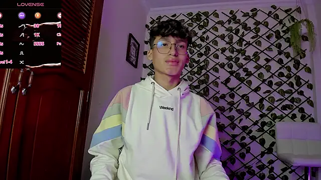 bellmontneon online show from December 2025 12:09:01 PM