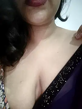 Snapshot of Bhaavyasingh chatting on September 2025 08:32:02 PM Bhaavyasingh online show from September 2025 08:32:02 PM