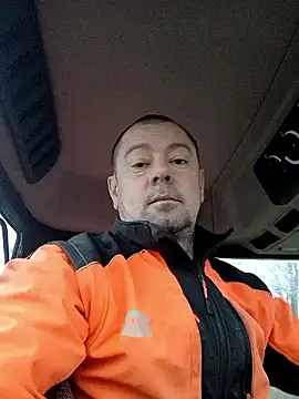 hugoboys4576 online show from December 2025 08:32:02 AM