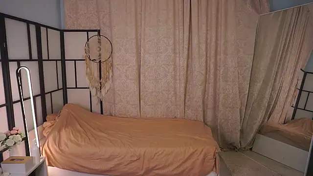 JinnySitts online show from September 2025 09:18:01 PM