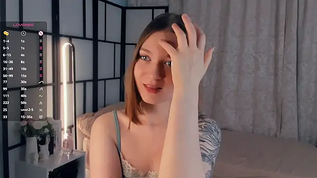 JinnySitts online show from November 2025 11:04:02 PM