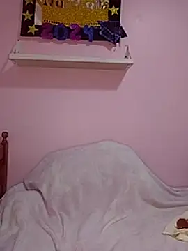 Snapshot of dulcefanny chatting on November 2025 03:54:01 AM dulcefanny online show from November 2025 03:54:01 AM