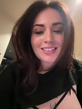 Snapshot of Kristyoff chatting on March 2026 01:00:02 AM Kristyoff online show from March 2026 01:00:02 AM