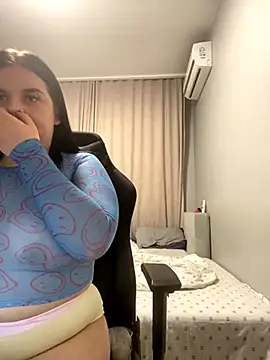 Snapshot of Ellainaaa chatting on October 2025 10:11:01 PM Ellainaaa online show from October 2025 10:11:01 PM