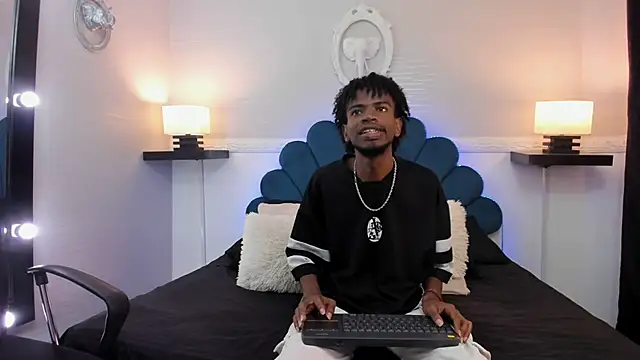 AllexJacob online show from September 2025 12:51:02 PM