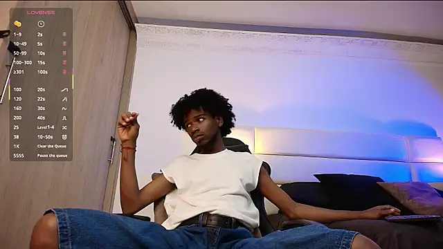 AllexJacob online show from January 2026 01:37:02 PM