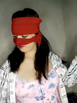 Sousou-24 online show from November 2025 06:18:02 PM