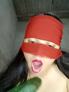 Snapshot of Sousou-24 chatting on April 2026 09:26:02 PM Sousou-24 online show from April 2026 09:26:02 PM