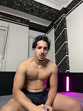 Snapshot of fuck___boyy chatting on March 2026 01:44:01 PM fuck boyy online show from March 2026 01:44:01 PM