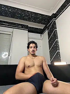 Snapshot of fuck___boyy chatting on April 2026 04:01:01 PM fuck boyy online show from April 2026 04:01:01 PM