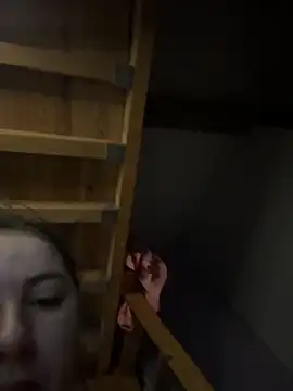 Emilie 1 online show from February 2026 08:16:01 PM