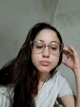 Snapshot of linameii chatting on November 2025 06:30:02 AM linameii online show from November 2025 06:30:02 AM