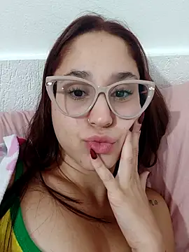 Snapshot of linameii chatting on February 2026 09:08:02 AM linameii online show from February 2026 09:08:02 AM
