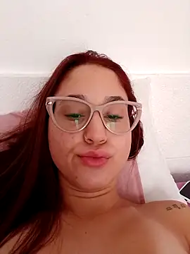 Snapshot of linameii chatting on February 2026 10:59:01 AM linameii online show from February 2026 10:59:01 AM
