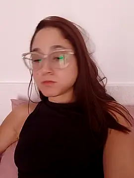 Snapshot of linameii chatting on March 2026 03:49:01 PM linameii online show from March 2026 03:49:01 PM