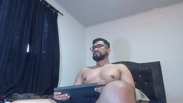 Chrys harris77 online show from March 2026 10:59:01 PM