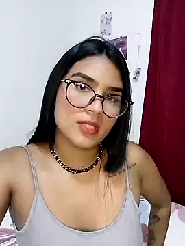 Snapshot of Renata_Zoe chatting on October 2025 01:04:02 AM Renata Zoe online show from October 2025 01:04:02 AM