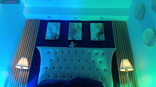 SalvadorFit online show from April 2026 08:23:01 PM