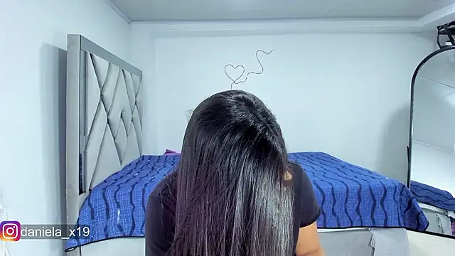 Daniela x19 online show from February 2026 12:39:01 AM