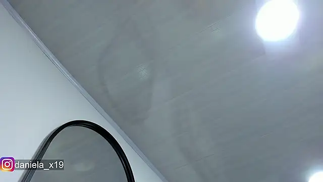 Snapshot of Daniela_x19 chatting on March 2026 01:10:01 AM Daniela x19 online show from March 2026 01:10:01 AM