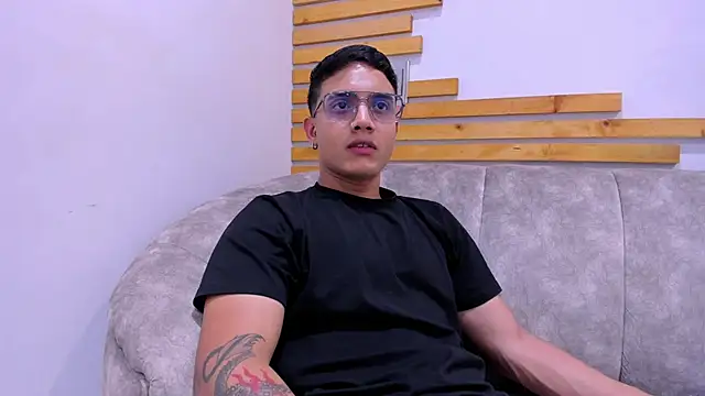 Snapshot of axel_vega chatting on September 2025 08:22:01 PM axel vega online show from September 2025 08:22:01 PM